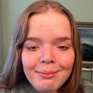 Meet your Posher, Madelyn